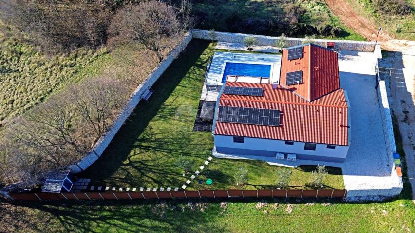 ISTRIA, BARBAN - House with swimming pool