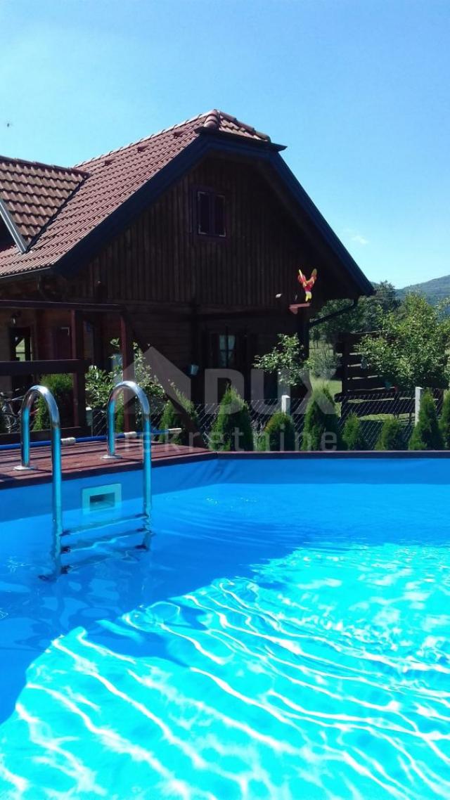 OTOČAC, LIČKO LEŠČE - Haus in der Natur mit Schwimmbad