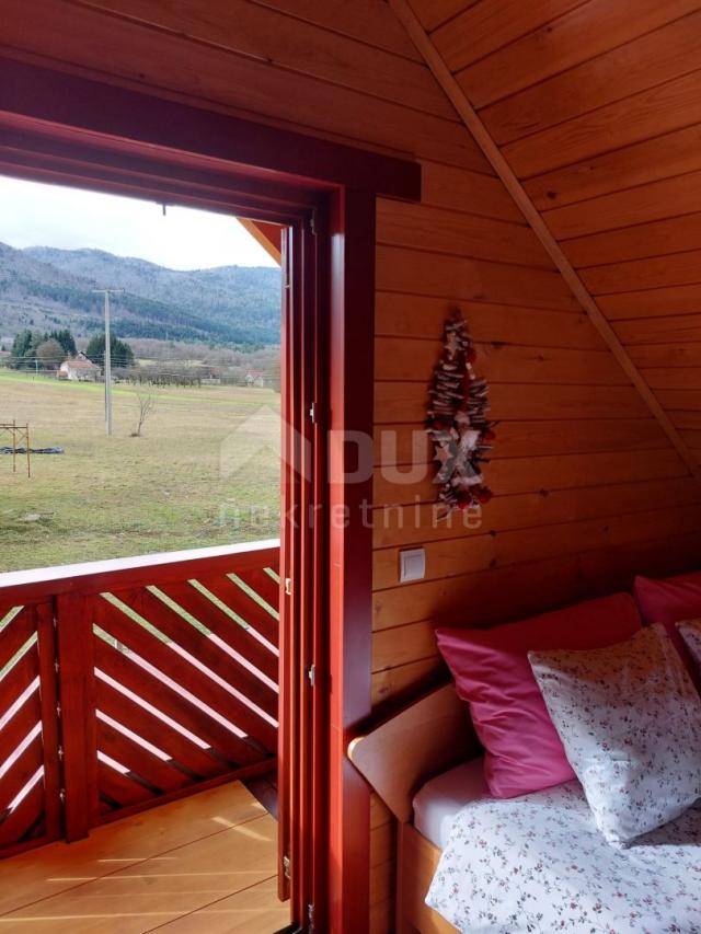 OTOČAC, LIČKO LEŠČE - Haus in der Natur mit Schwimmbad