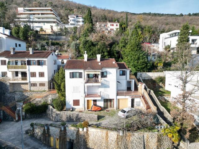 OPATIJA - Wohnung 102m2 DB+3S mit Panoramablick auf das Meer + Garten