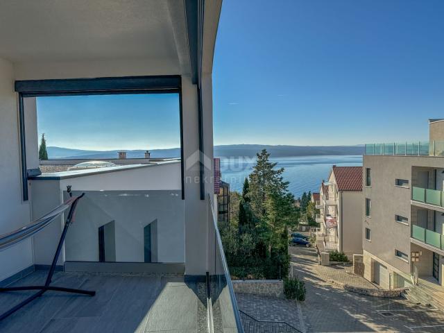 CRIKVENICA, DRAMALJ- Penthouse + stan u novogradnji blizu mora s pogledom, garažom