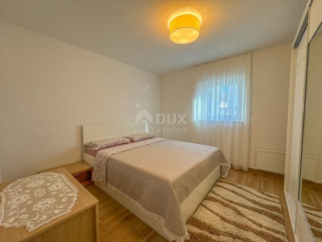 CRIKVENICA, DRAMALJ- Penthouse + stan u novogradnji blizu mora s pogledom, garažom