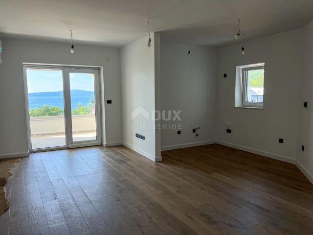 OPATIJA, IČIĆI - ground floor - larger apartment with a garden in a new building with a sea view, LO