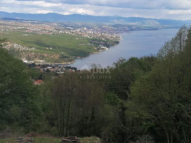 OPATIJA, BREGI- građevinsko zemljište 5. 208m2 s pogledom na more za stambenu zgradu-stanove-apartma