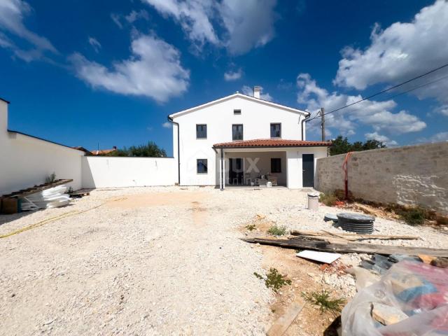 ISTRIA, BALE (surroundings) - Two renovated residential buildings in a great location, opportunity!