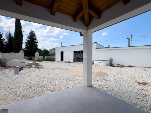 ISTRIA, BALE (surroundings) - Two renovated residential buildings in a great location, opportunity!