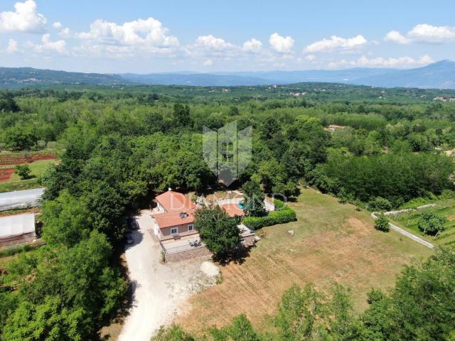 Labin, okolica, prekrasna kuća za odmor na osami