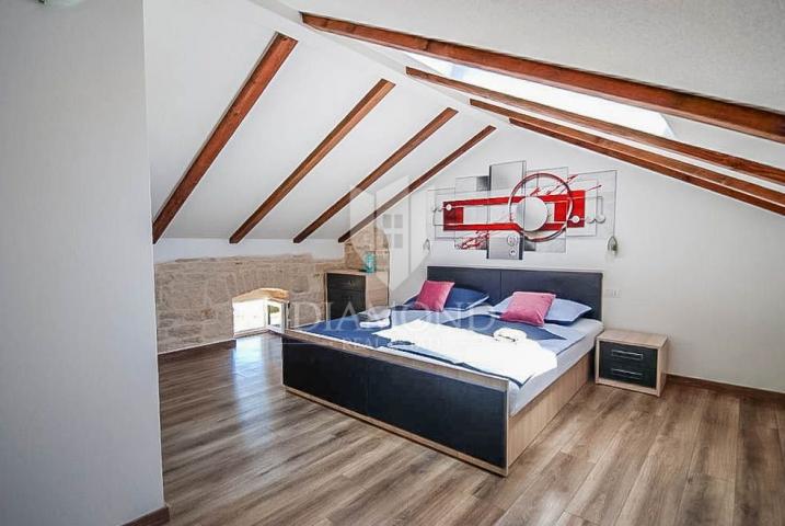 Haus Rovinjsko Selo, Rovinj, 210m2