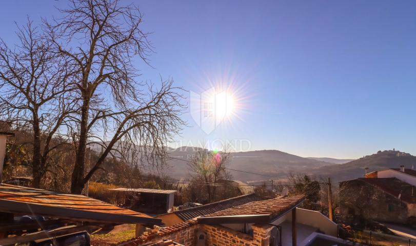 Motovun, Steinhaus mit Pool im Herzen Istriens