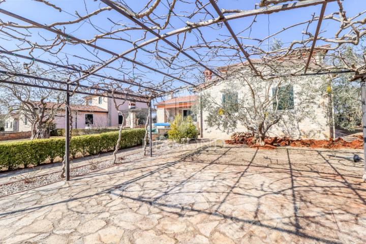 Porec, stone house detached house