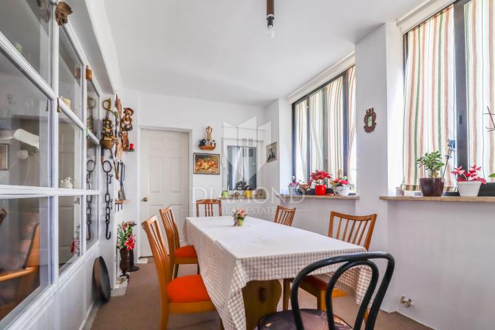 Porec, surroundings, ground floor apartment with garden near the city!