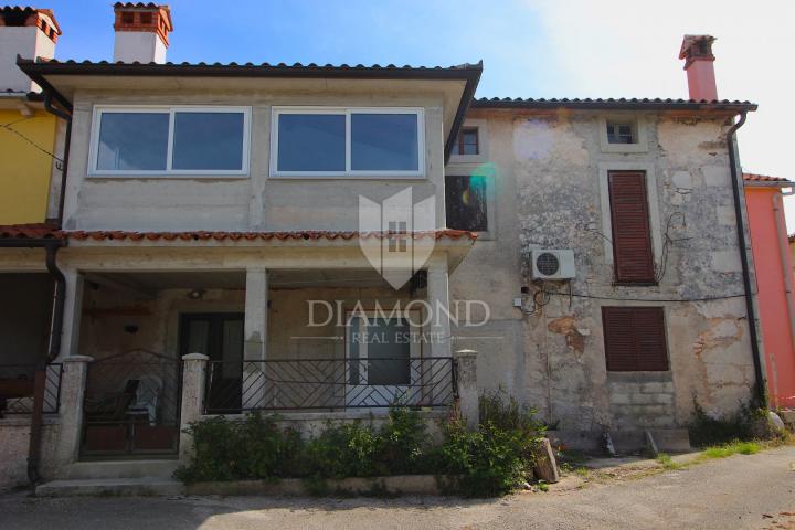 Labin, surroundings, house with garden and garage