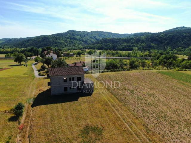 Boljun, ein Haus in schöner Lage mit freiem Blick