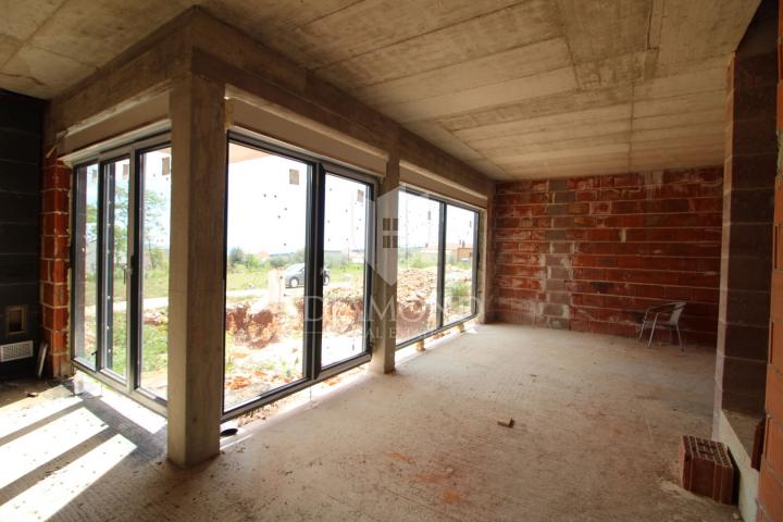 Marčana, surroundings, holiday house under construction, sea view