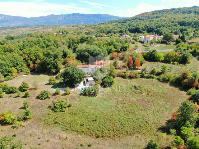 Labin, Umgebung, Haus mit Swimmingpool und großem Garten