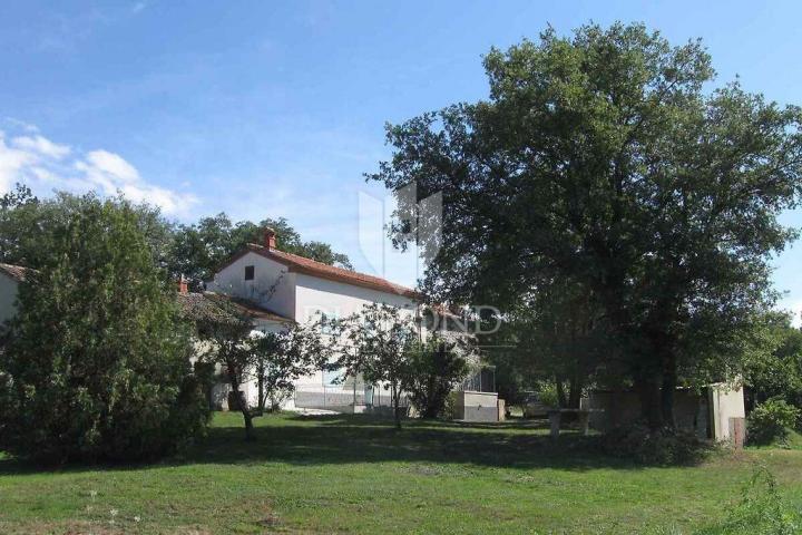 Labin, Umgebung, Haus mit Swimmingpool und großem Garten