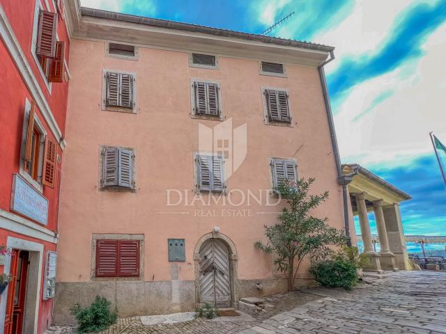 Motovun, Haus im Zentrum mit freiem Blick