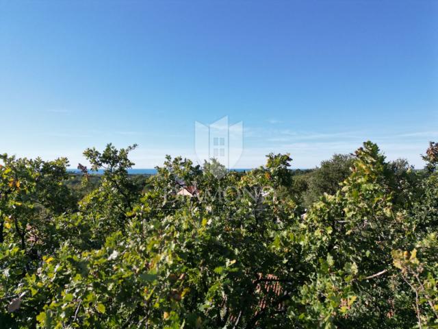 Poreč, Bauland in toller Lage!