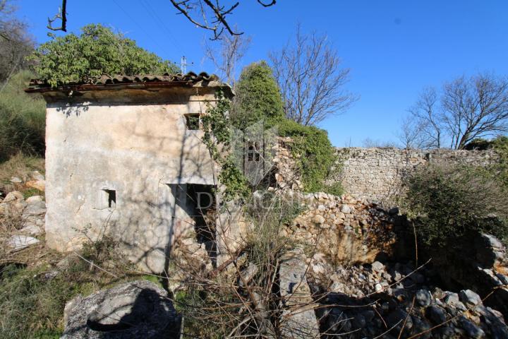 Labin, Umgebung, uralt mit wunderschönem Blick aufs Meer