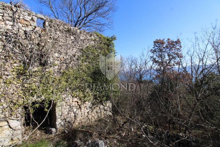 Labin, Umgebung, uralt mit wunderschönem Blick aufs Meer