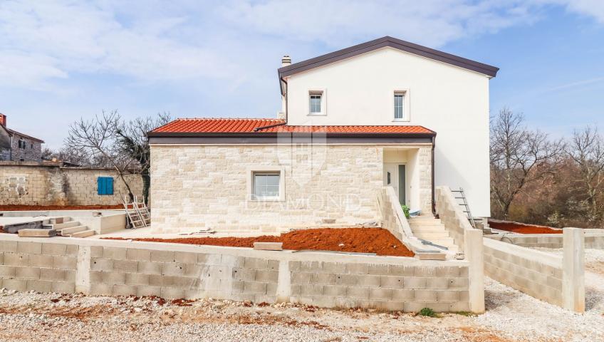 Poreč, Umgebung, idyllisches Haus mit Swimmingpool