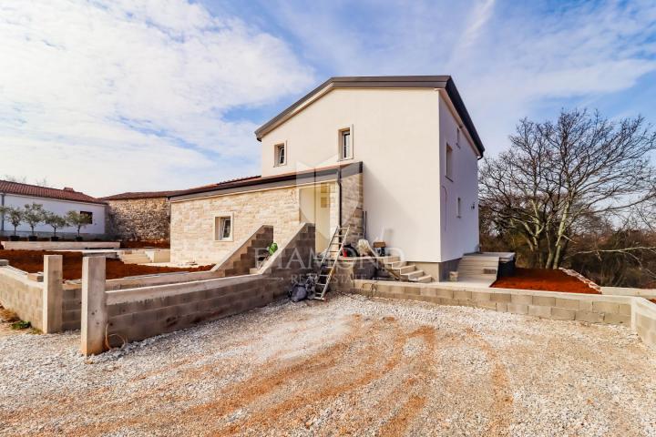 Poreč, Umgebung, idyllisches Haus mit Swimmingpool