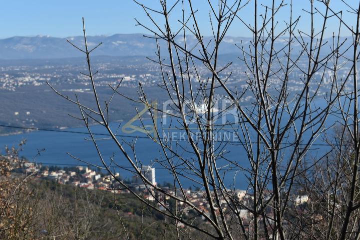 Opatija, novogradnja, vila s bazenom i panoramskim pogledom