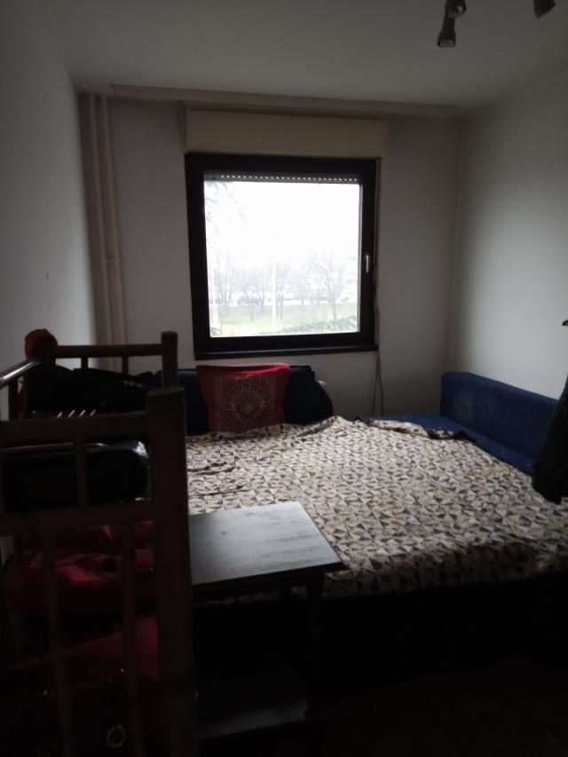 NOVI BEOGRAD BLOK 71 75m2 , T , 168000e