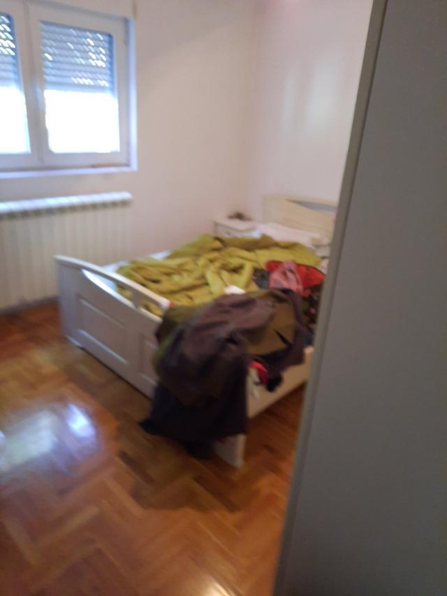 VOZDOVAC JAJINCI 307m2 , 2T , 235000e