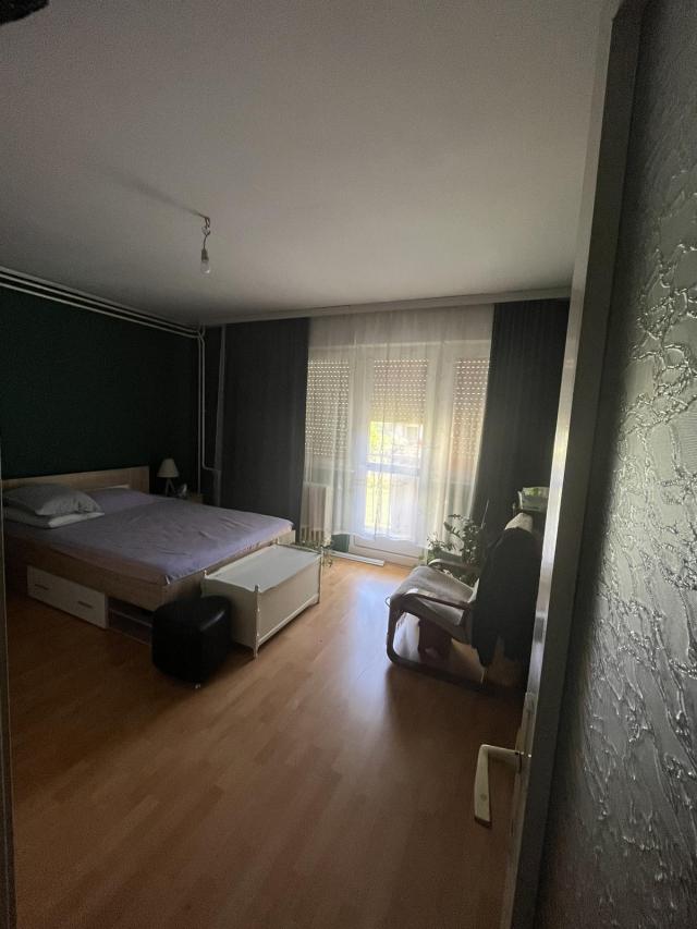 ZEMUN BATAJNICA 75m2 , 2T , 125000e