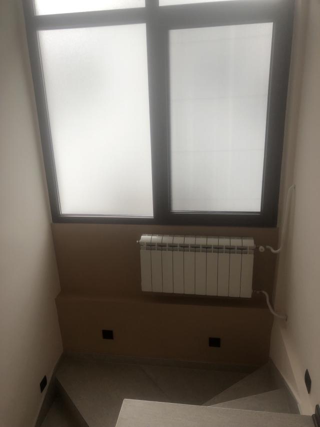 ZEMUN BATAJNICA 85m2 , T , 154000e