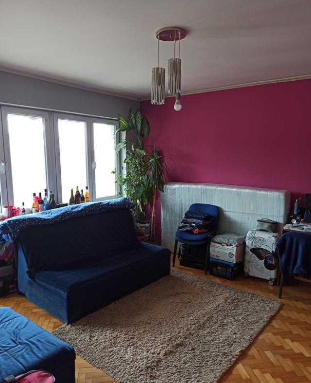 RAKOVICA RAKOVICA CENTAR 56m2 , +T8 , 125000e