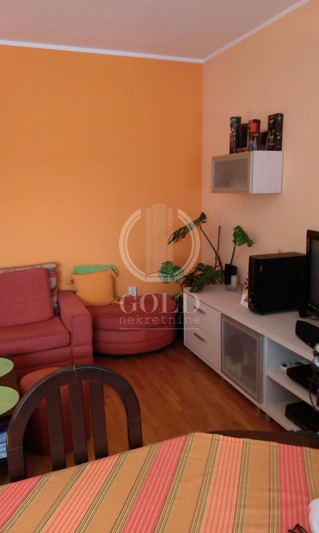 Novi Sad-Novo naselje, 63. 00m2, 135450 eur ID#1090