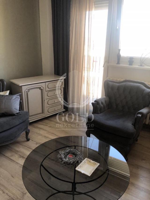 BULEVAR OSLOBOĐENJA, Kompletno renoviran, dvosoban stan 51. 00 m2, 144200 eu ID#2563