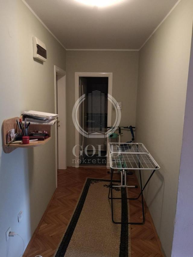 Novi Sad-Grbavica, 87. 00m2, 161300 eur ID#2939