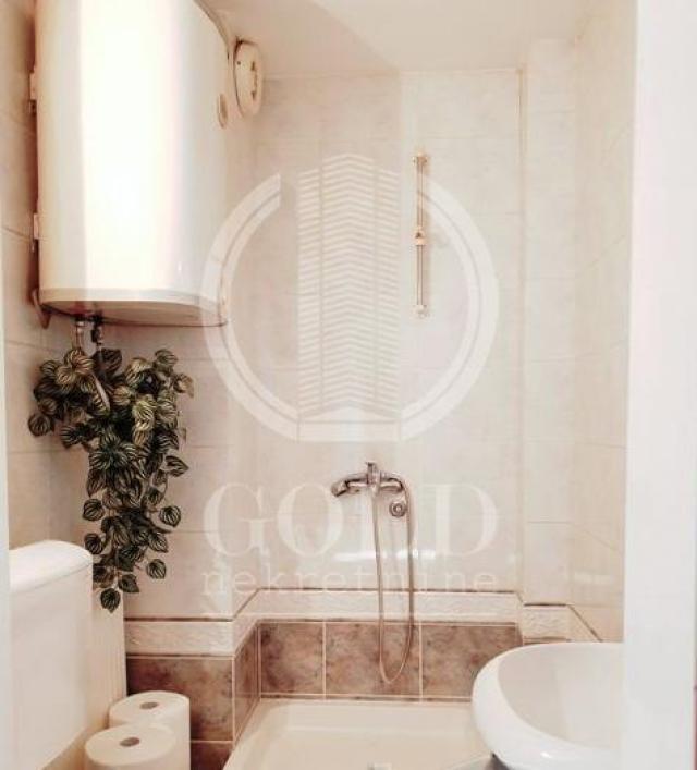Odličan dupleks na Grbavici. 111m2, 180000 eur ID#3772