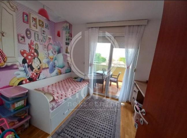 PRODAJA Stan 3. 0: NOVI SAD-Novi Sad-Centar, Jevrejska, 67. 00m2, 185000 eur ID#5148