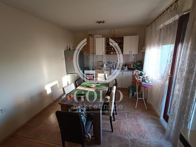 PRODAJA Kuća: NOVI SAD-Novi Sad-Veternik, , 162. 00m2, 207000 eur ID#6112