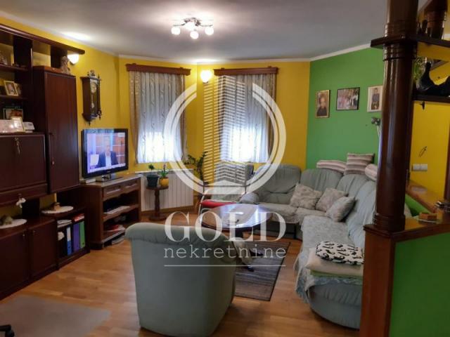 PRODAJA Kuća: NOVI SAD-Novi Sad-Adice, , 209. 00m2, 5. 90ari, 278100 eur ID#6624