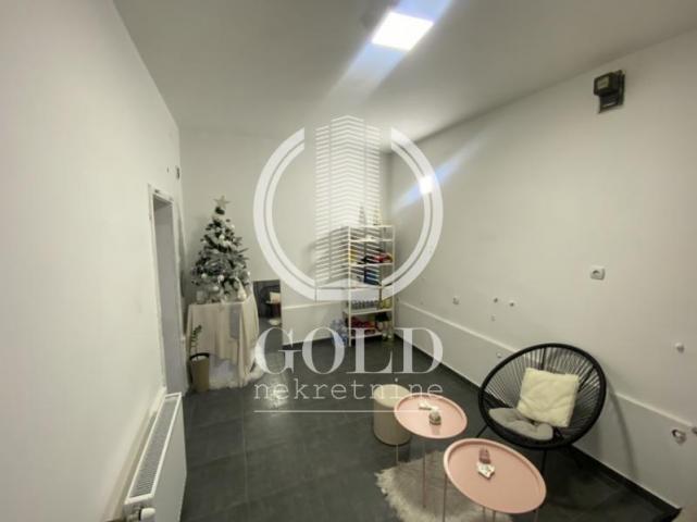 IZDAVANJE Lokal: NOVI SAD-Novi Sad-Klisa, Savska, 75. 00m2, 450 eur ID#6650