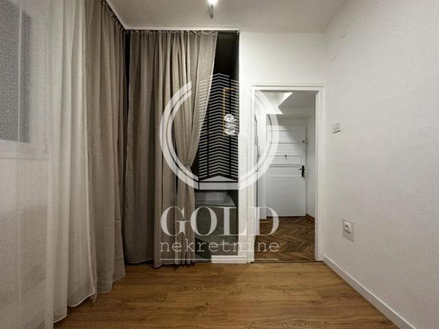 PRODAJA Stan 3. 0: NOVI SAD-Novi Sad-Centar, Pavla Papa, 72. 00m2, 247200 eur ID#6687