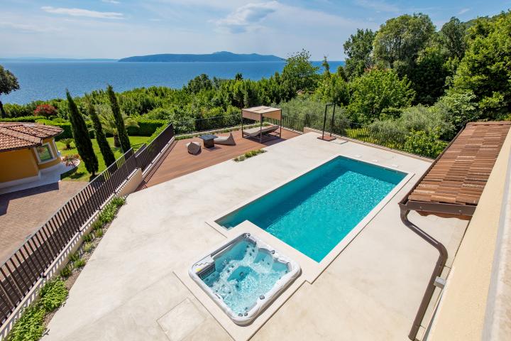 Riviera von Opatija – Eine wunderschöne mediterrane Villa direkt an der Küste