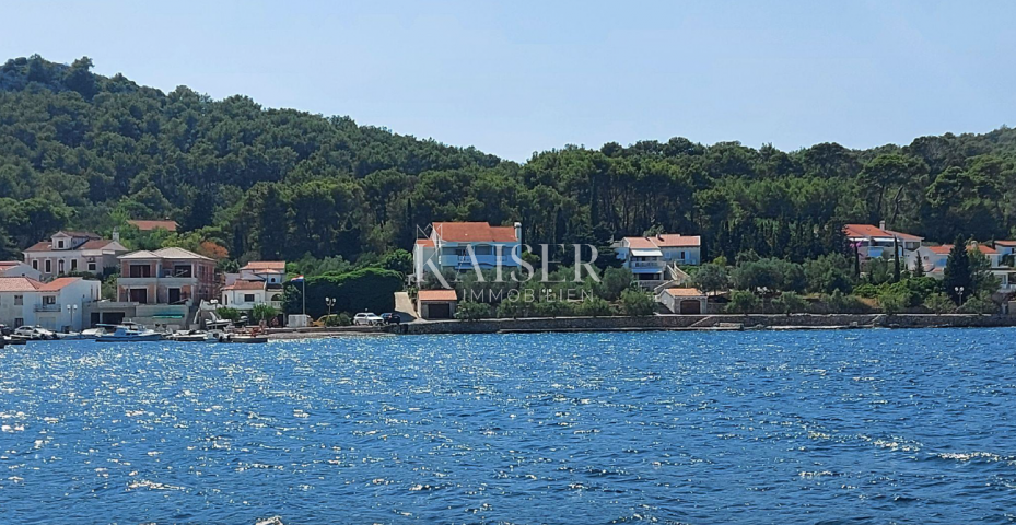 Otok Ugljan – Kuća za investiciju, prvi red do mora