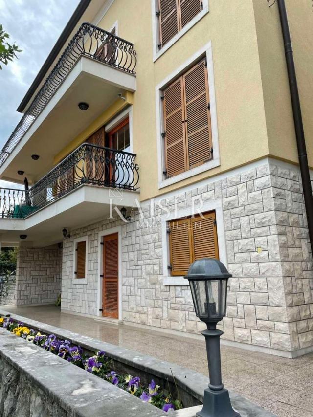 Villen Tošina, Opatija, 280m2