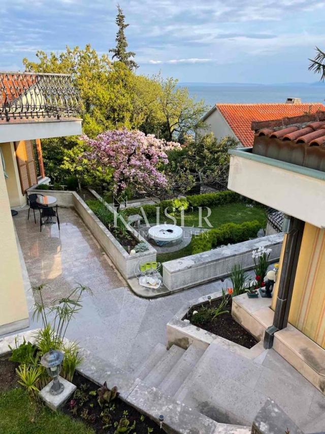 Villen Tošina, Opatija, 280m2