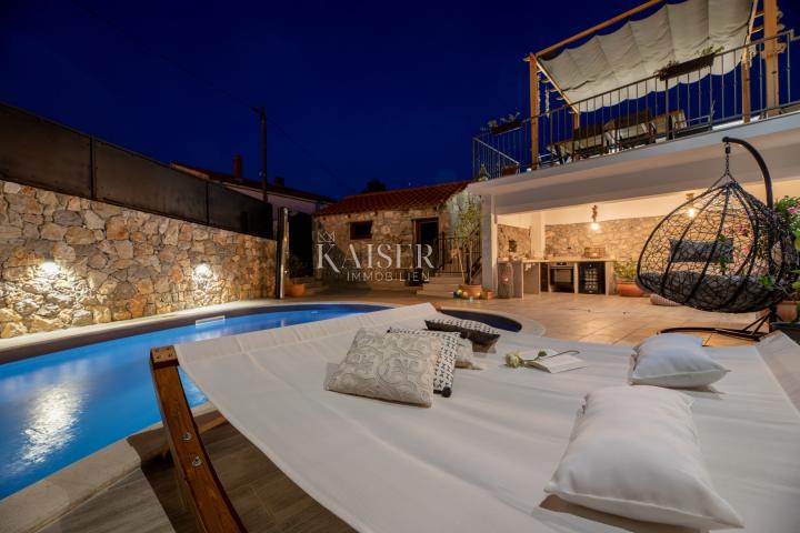 Otok Krk, Risika - luksuzna villa sa bazenom