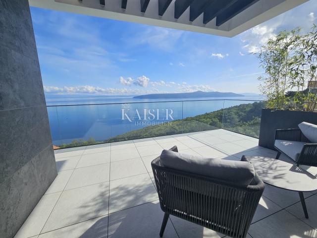 Opatija, okolica - luksuzna villa 340m2 sa bazenom