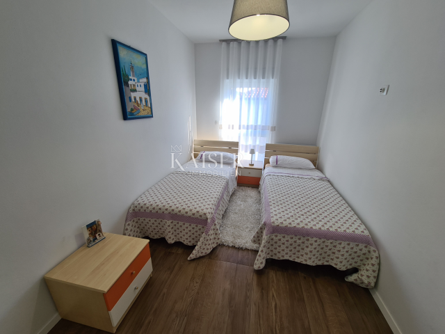 Flat Dramalj, Crikvenica, 160m2