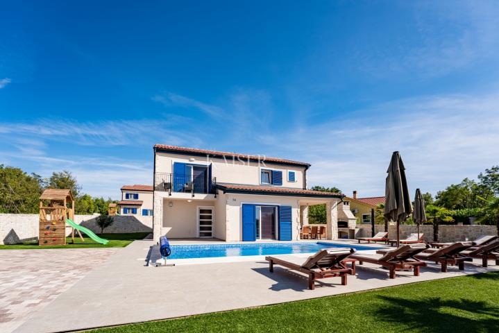 Otok Krk, Dobrinj - luksuzna villa 185m2