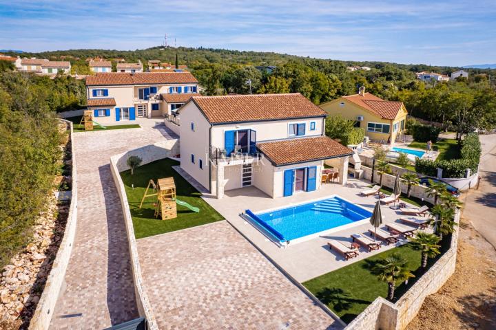 Otok Krk, Dobrinj - luksuzna villa 185m2